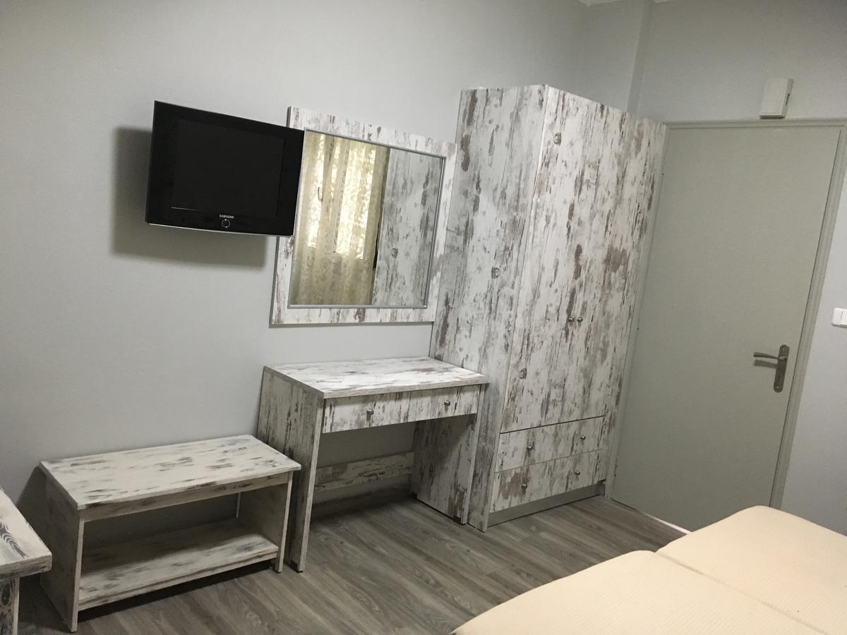 Studios Asteria Лутра Едипсу Екстериор снимка